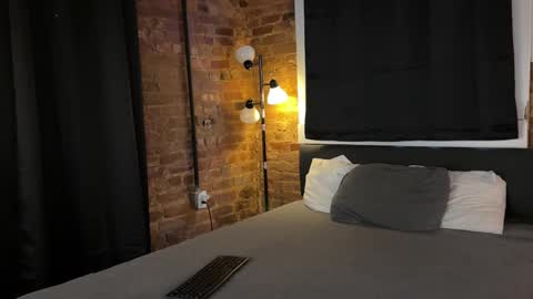 chadbentley420 online show from October 8, 2025, 11:52 am