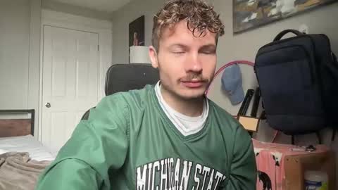 ChadTitan online show from November 17, 2025, 3:07 pm