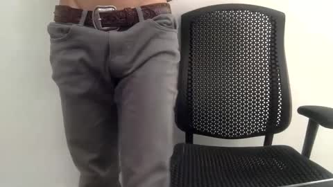 Snapshot of chagaschoo chatting on September 29, 2025, 6:02 pm Chags online show from September 29, 2025, 6:02 pm