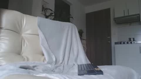 Chanel M. online show from January 18, 2026, 12:31 pm