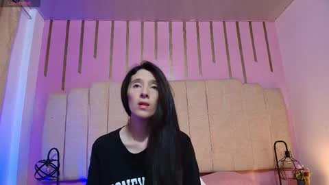 Snapshot of chanel_whitte chatting on February 23, 2026, 7:55 pm Chanel Whitte online show from February 23, 2026, 7:55 pm