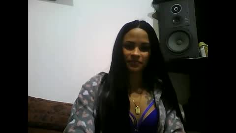 Laura online show from February 5, 2025, 8:25 pm