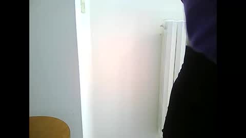 Laura online show from March 9, 2025, 9:46 am