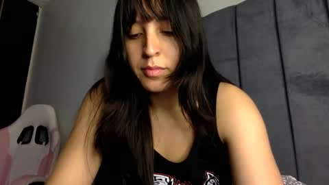 Viviana 3 online show from May 27, 2026, 1:57 am