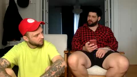 Snapshot of change340 chatting on February 15, 2026, 2:58 pm TATS AND TANNED online show from February 15, 2026, 2:58 pm