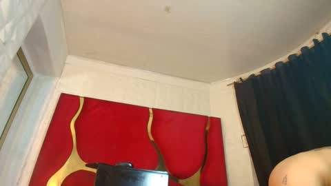 chaniesmith67x online show from March 26, 2026, 4:18 am