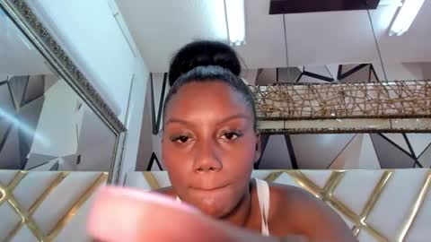 Snapshot of channel_murillo chatting on September 13, 2025, 2:28 pm CHANEL online show from September 13, 2025, 2:28 pm