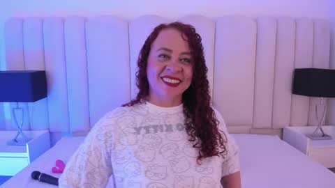 Channelfox  online show from December 22, 2025, 7:44 pm