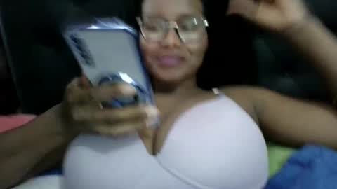 Snapshot of chantal99 chatting on May 13, 2026, 4:26 pm chantal99 online show from May 13, 2026, 4:26 pm
