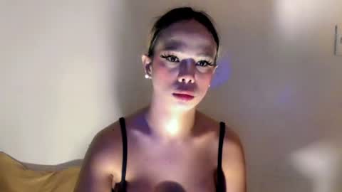 chantal_fuck online show from July 12, 2026, 1:29 am