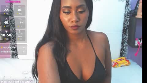 Snapshot of chantalblair chatting on December 20, 2024, 8:17 am Chantal Blair online show from December 20, 2024, 8:17 am