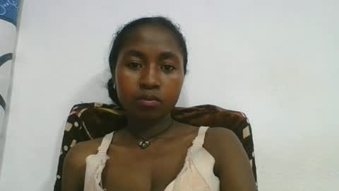 chantale483461 online show from March 7, 2026, 6:05 pm