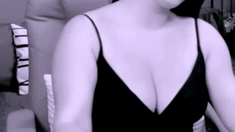 The Queen online show from September 29, 2025, 4:28 am