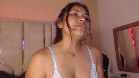  chantalpetit  online show from March 26, 2026, 6:02 pm