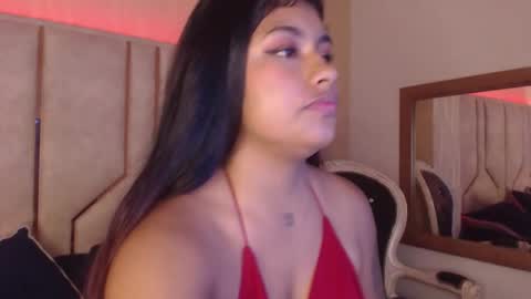 Snapshot of chantalpetit chatting on May 6, 2026, 7:30 pm chantalpetit online show from May 6, 2026, 7:30 pm