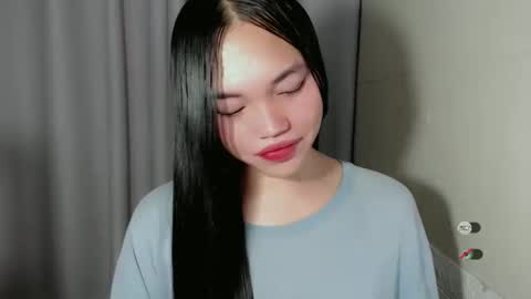 Snapshot of chantelle_fuckdoll chatting on January 7, 2025, 11:24 pm CHANTELLE online show from January 7, 2025, 11:24 pm