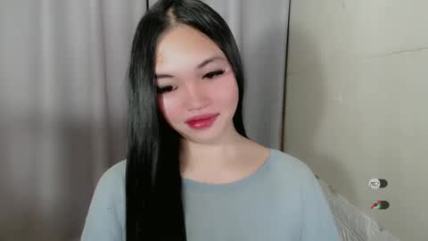 Snapshot of chantelle_fuckdoll chatting on January 27, 2025, 10:38 pm CHANTELLE online show from January 27, 2025, 10:38 pm