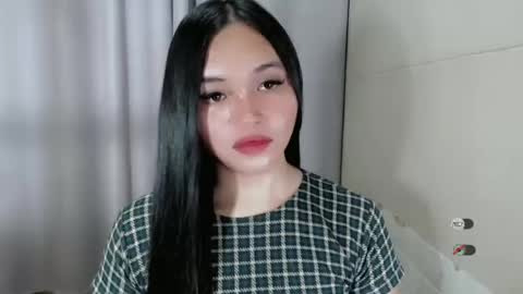 Snapshot of chantelle_fuckdoll chatting on February 17, 2025, 1:47 am CHANTELLE online show from February 17, 2025, 1:47 am