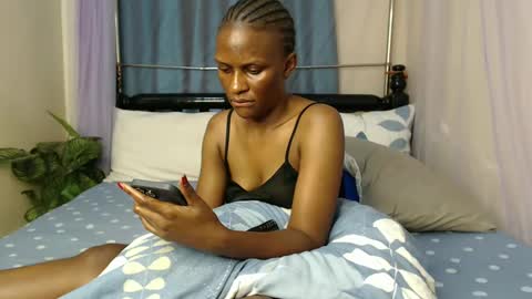 Chantel online show from December 31, 2024, 9:28 pm