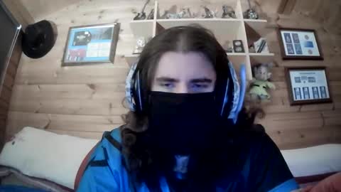 Snapshot of chaosguy33 chatting on November 1, 2025, 9:39 pm Guy online show from November 1, 2025, 9:39 pm