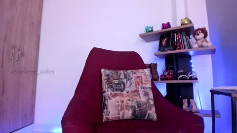 Snapshot of charlene_soles chatting on December 6, 2024, 1:29 am Charlene online show from December 6, 2024, 1:29 am