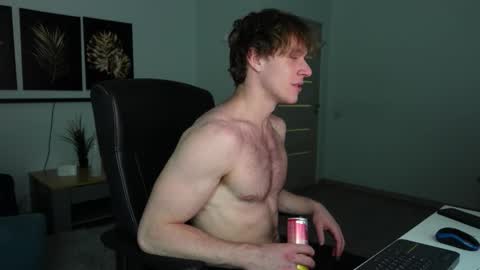 CHARLES DREAMS online show from November 27, 2025, 5:04 pm