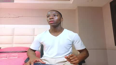 charlesbrown_ online show from October 28, 2025, 11:25 am