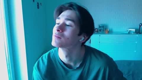 charleshanson69 online show from February 18, 2026, 7:37 am