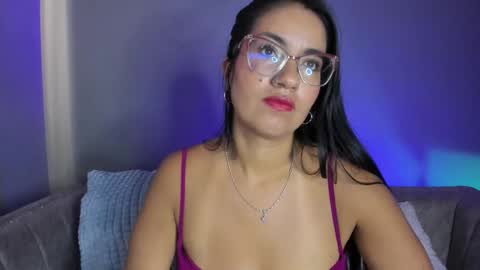 Snapshot of charlhot_ chatting on October 21, 2025, 12:39 pm charlhot_ online show from October 21, 2025, 12:39 pm