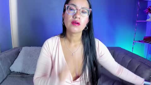 Snapshot of charlhot_ chatting on October 22, 2025, 12:38 pm charlhot_ online show from October 22, 2025, 12:38 pm