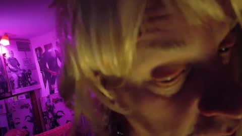 Snapshot of charli_girl chatting on February 12, 2025, 1:30 am Charli online show from February 12, 2025, 1:30 am