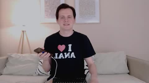 Snapshot of charlie_madison1 chatting on November 6, 2025, 7:15 pm Charley online show from November 6, 2025, 7:15 pm