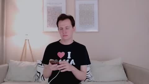 Snapshot of charlie_madison1 chatting on November 9, 2025, 5:33 pm Charley online show from November 9, 2025, 5:33 pm