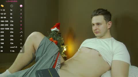 Snapshot of charlie_smiley chatting on January 4, 2025, 4:23 am Charlie Smiley online show from January 4, 2025, 4:23 am