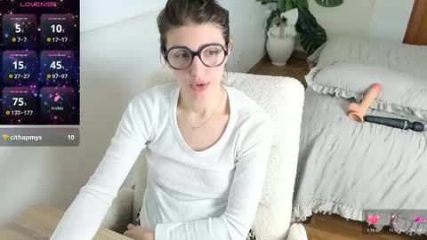 Snapshot of charlieangella chatting on February 18, 2026, 7:32 pm Charlie online show from February 18, 2026, 7:32 pm