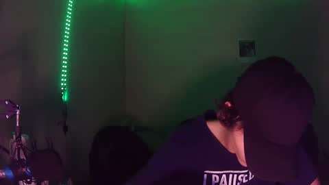 char sexiness online show from October 26, 2025, 6:52 am