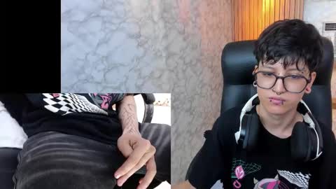 Snapshot of charlietaylor_ chatting on October 13, 2025, 12:27 pm Charlie online show from October 13, 2025, 12:27 pm
