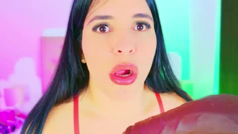 Charloott Evans online show from April 14, 2026, 3:12 am