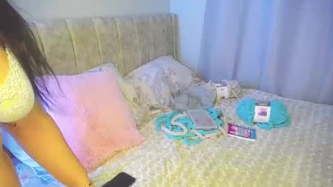 Charlote Walker online show from February 23, 2026, 6:55 am