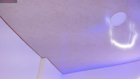    online show from November 6, 2025, 6:53 pm