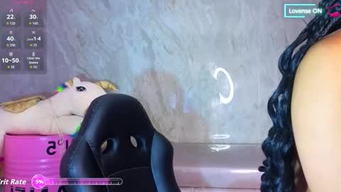 Charlote  online show from March 12, 2026, 12:55 pm