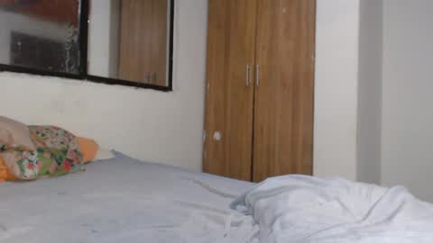 Snapshot of charloth_jones99 chatting on January 17, 2025, 2:50 am charlotte online show from January 17, 2025, 2:50 am