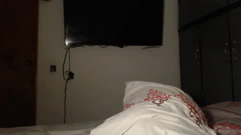 Snapshot of charloth_jones99 chatting on March 8, 2025, 12:11 am charlotte online show from March 8, 2025, 12:11 am