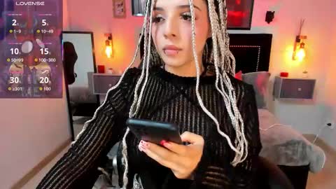 Snapshot of charlotte__benett chatting on November 8, 2025, 4:34 am Charlotte online show from November 8, 2025, 4:34 am