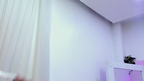 Snapshot of charlotte_brown_1 chatting on December 28, 2024, 11:30 am CHARLOTTE BROWN online show from December 28, 2024, 11:30 am