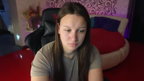 Snapshot of charlotte_ekman chatting on December 18, 2024, 10:57 pm Charlotte online show from December 18, 2024, 10:57 pm