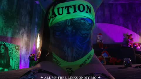 Charlotte online show from November 19, 2025, 4:29 pm