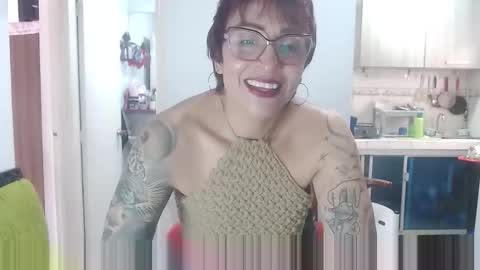 Charlotte online show from April 10, 2026, 4:33 pm