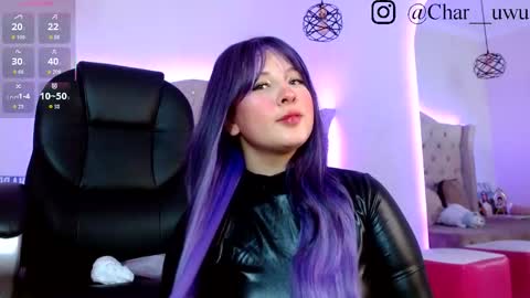 Charlotte online show from December 3, 2025, 11:52 am