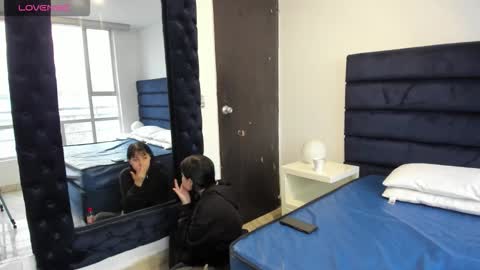 Charlotte online show from October 29, 2025, 11:56 am